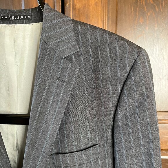 Hugo Boss Suit Coat Jacket Mens 44R Gray w/ Blue Stripe Wool Super 100 2-Btn USA - Picture 2 of 15